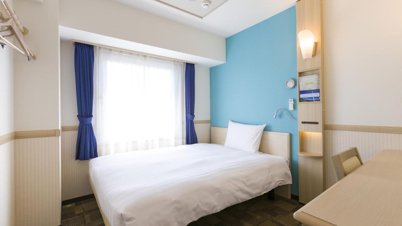 Toyoko Inn Toyota Shi Ekimae Buitenkant foto